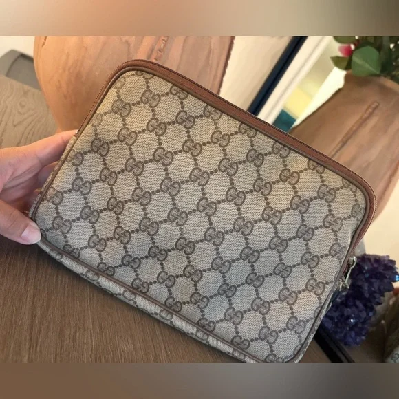 Gucci GG Pouch - Picture 2 of 12